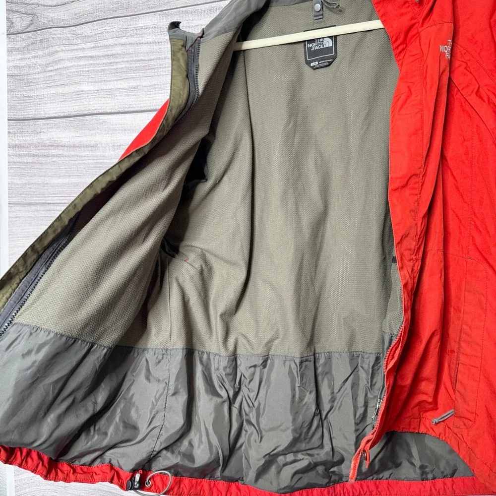 The North Face Mens Gore-Tex Jacket Red Waterproof Hooded Shell Large L